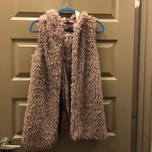 Fur vest with hood!